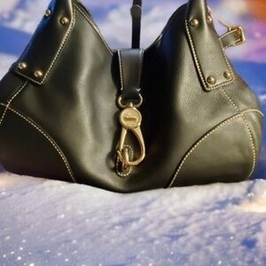 NWT Dooney And Bourke Annalisa Satchel.